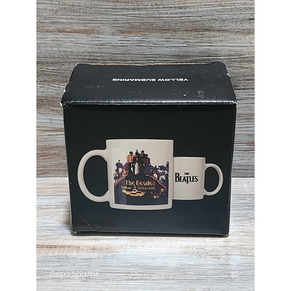 The Beatles Yellow Submarine Ceramic Coffee Mug 11oz EMI Music North America New